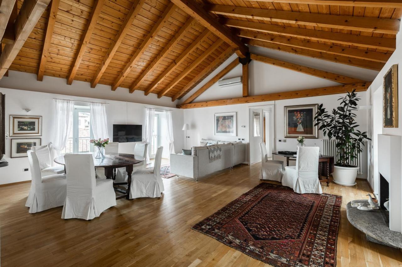 A Casa Nuccia Mansarda By Holiday Solutions Como Exteriér fotografie
