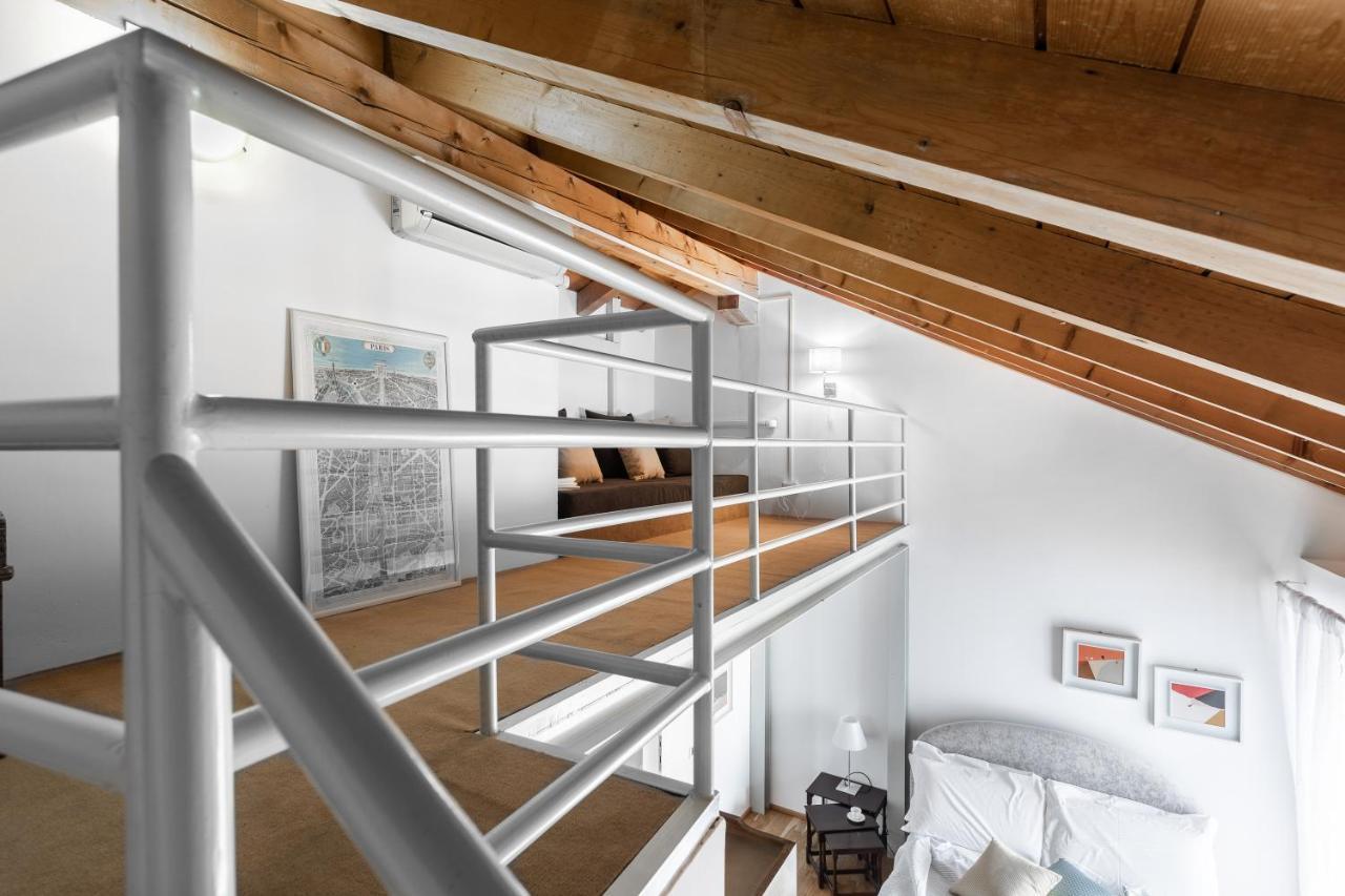 A Casa Nuccia Mansarda By Holiday Solutions Como Exteriér fotografie